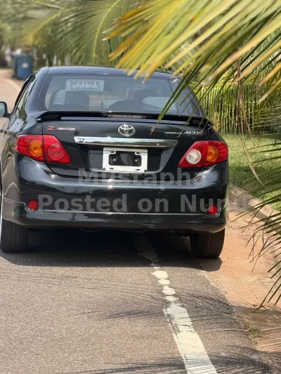 toyota corolla altis