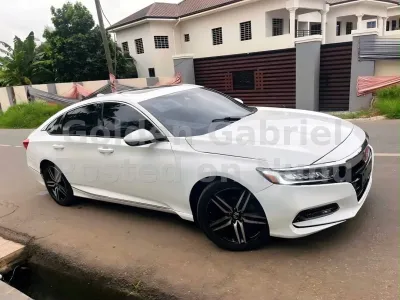 2018 Honda Accord 2.0 touring