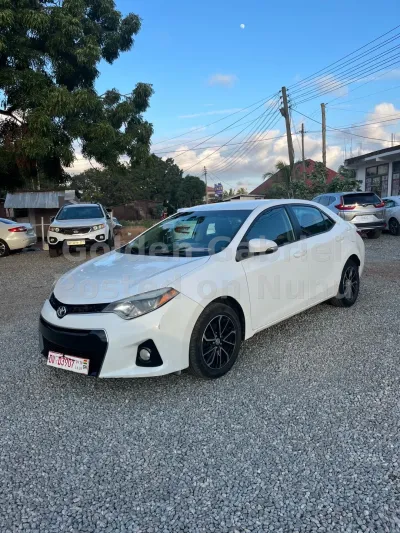 2015 Toyota Corolla 1.8L Automatic