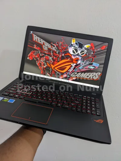 ASUS ROG STRIX GL553VD