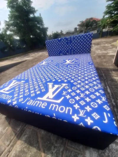TKM VENTURES