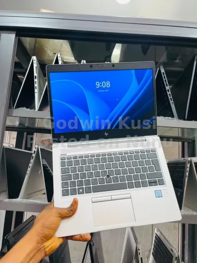 HP EliteBook 830/G6 Core i5/ 8GB-256