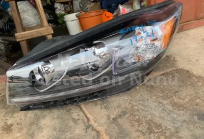 Kia sorento 2020 headlight left
