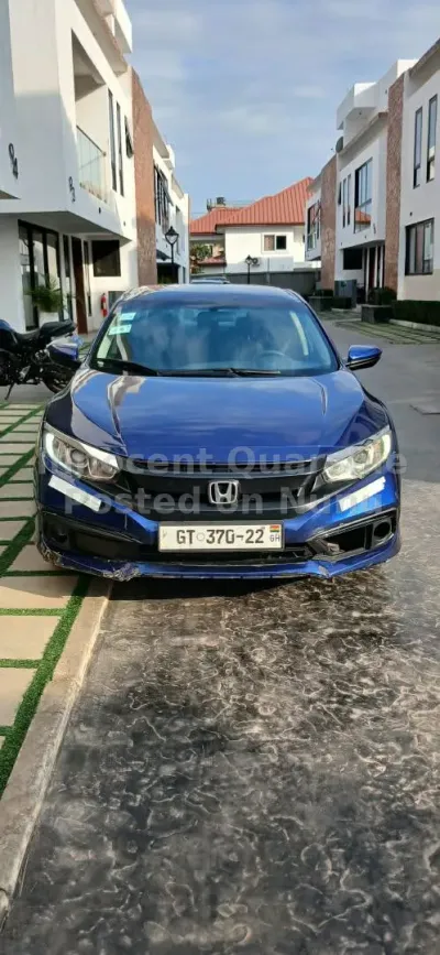 Hyundai civic 2016 well maintained