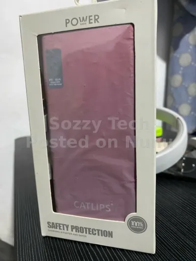 Catlips power bank with 65w super fast charging large battery capacity