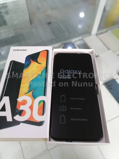 Samsung Galaxy A30