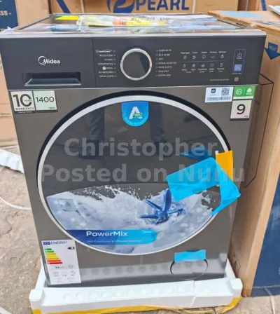 Tired of laundry day dread? 🧺 This Midea washing machine