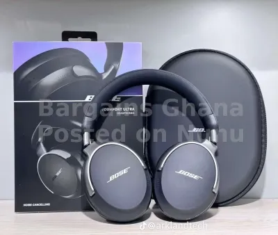 Bose Quiet Comfort Ultra Headphone With Protective Bag