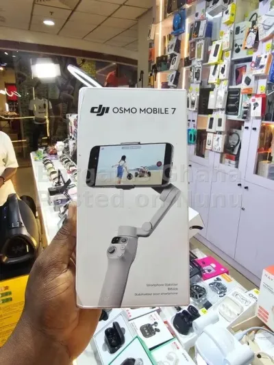 DJI Osmo Mobile 7 handheld gimbal