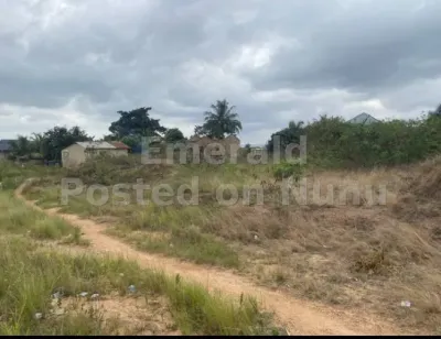 A plot of land to sale