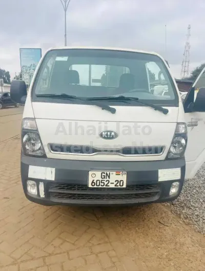 Kia bongo.