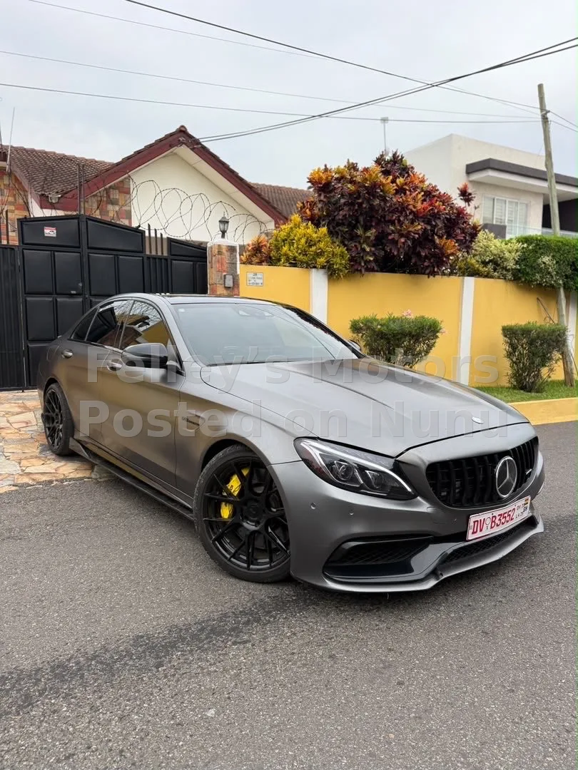 Benz E63 AMG
