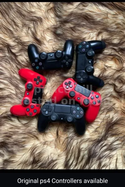 Original ps4 controllers up for grabs