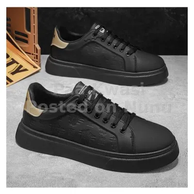 Dou-color Men's Soft-Soled Breathable Casual Shoes, Black Gold Embosse