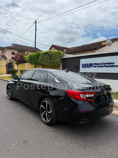 Honda Accord18 year model sports..Full option