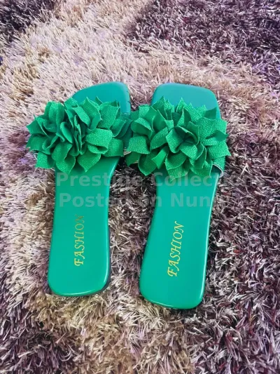 Stylish Green Floral Strap Flat Mules / Slides