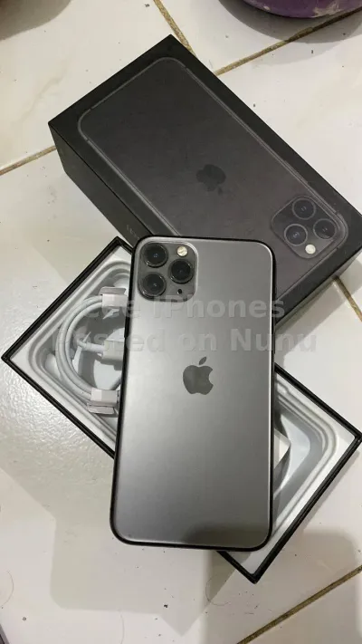 iPhone 11promax 64gb