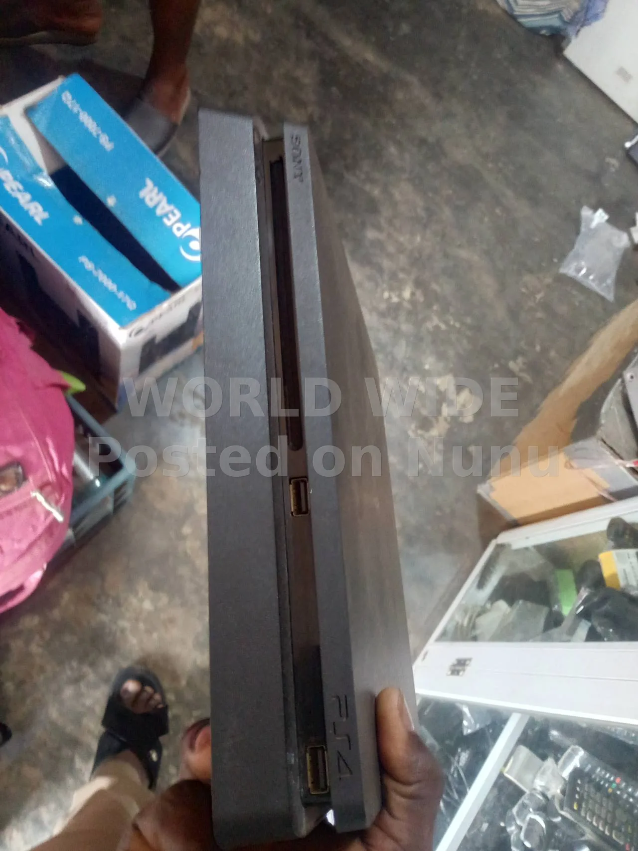 PlayStation 4 slim