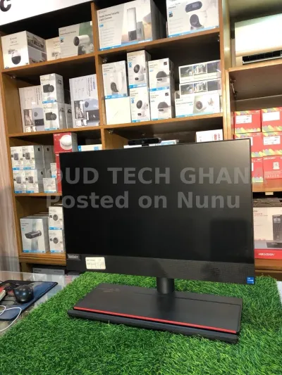Desktop Computer Lenovo ThinkCentre M700 16GBIntel Core i5 SSD 256GB