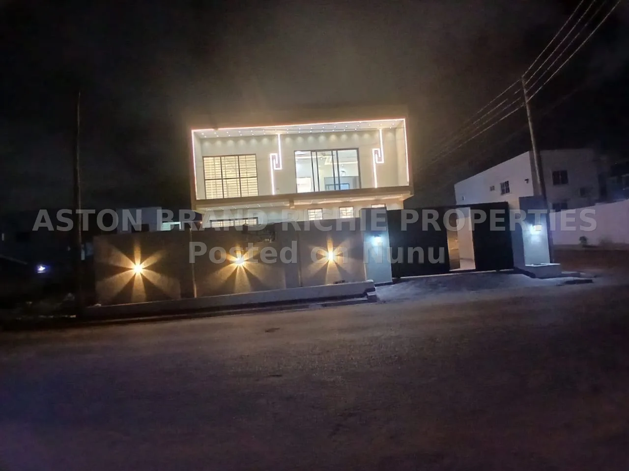 4 bedroom house for sale at east legon OGBOJO