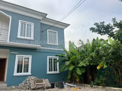 Executive newly built 4 bedroom house for rent at Tseaddo .Air conditi