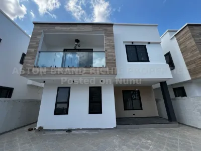 Executive 4bedroom house for sale at spintex community 16 All rooms en