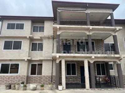 5 bedroom apartment 3 in compound for rent at Tseaddo 4 rooms en-suite