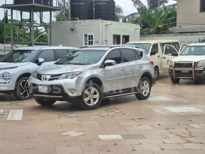 2013 Toyota Rav4 XLE Sport