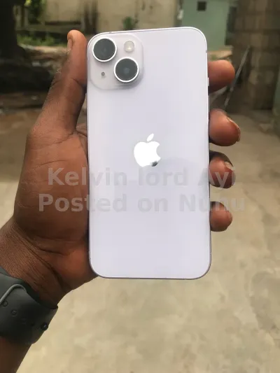 iPhone 14 128gig just a week used with a great battery