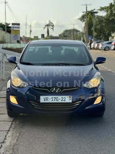 HYUNDAI ELANTRA LIMITED