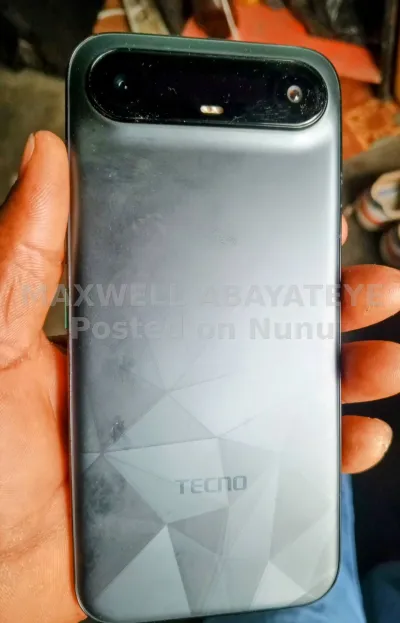 Tecno camon Slim