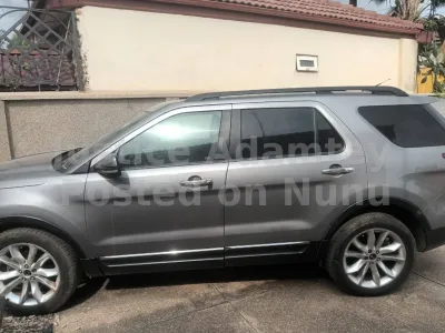 Ford Explorer 2012 model