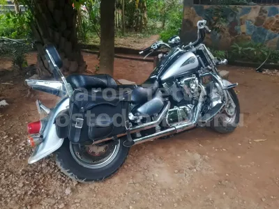 suzuki Intruder