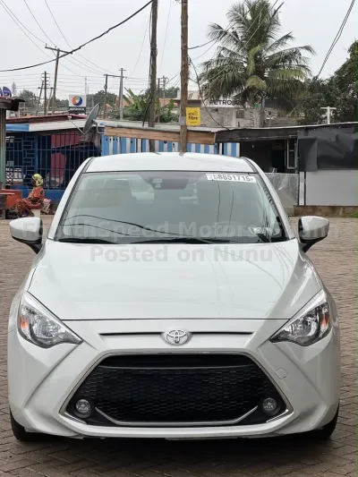 2016 Toyota Yaris (iA )