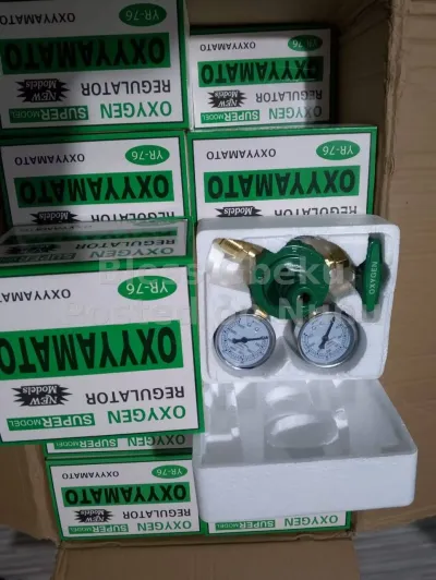 Oxygen Regulator