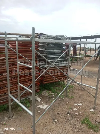 Scaffolds Galvanized 170cm Height by 180cm length