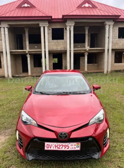 2015 Toyota Corolla, stylish
