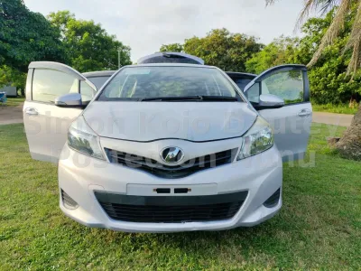 Toyota Vitz 2012 4WD