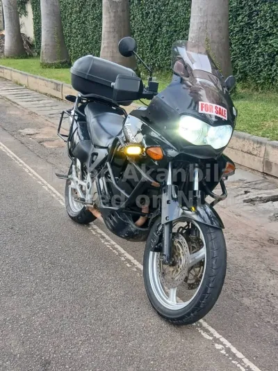 Honda Veradero 1000cc motorbike