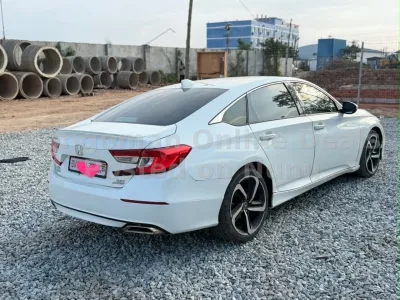 2019 Hond Accord Charger Sports