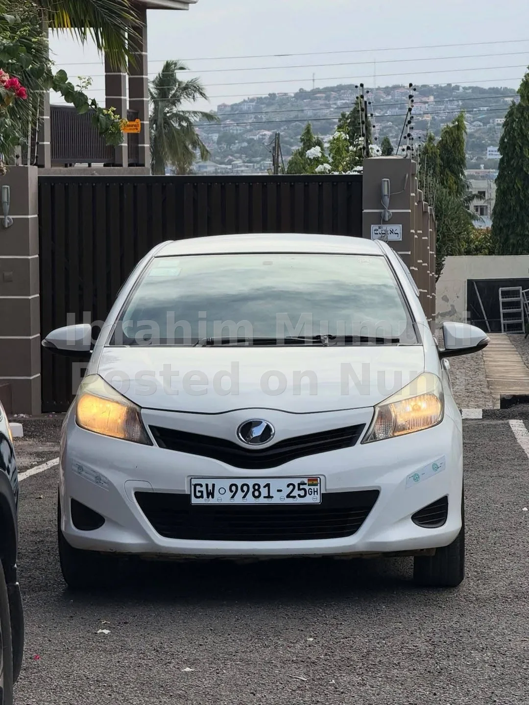 TOYOTA VITZ
