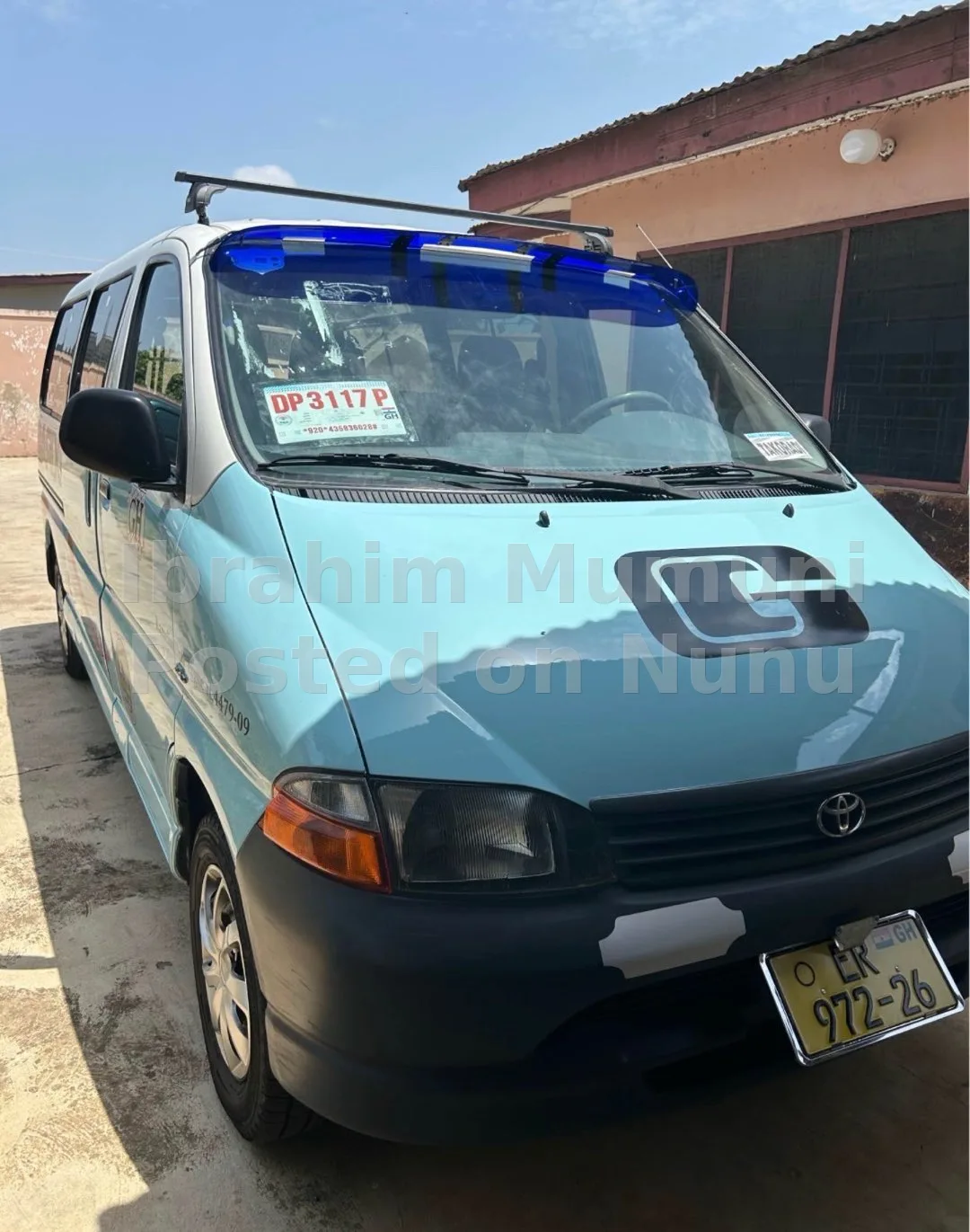 TOYOTA HIACE