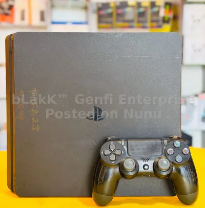 PS4 Slim 500gb + Controller + FIFA 23 Game
