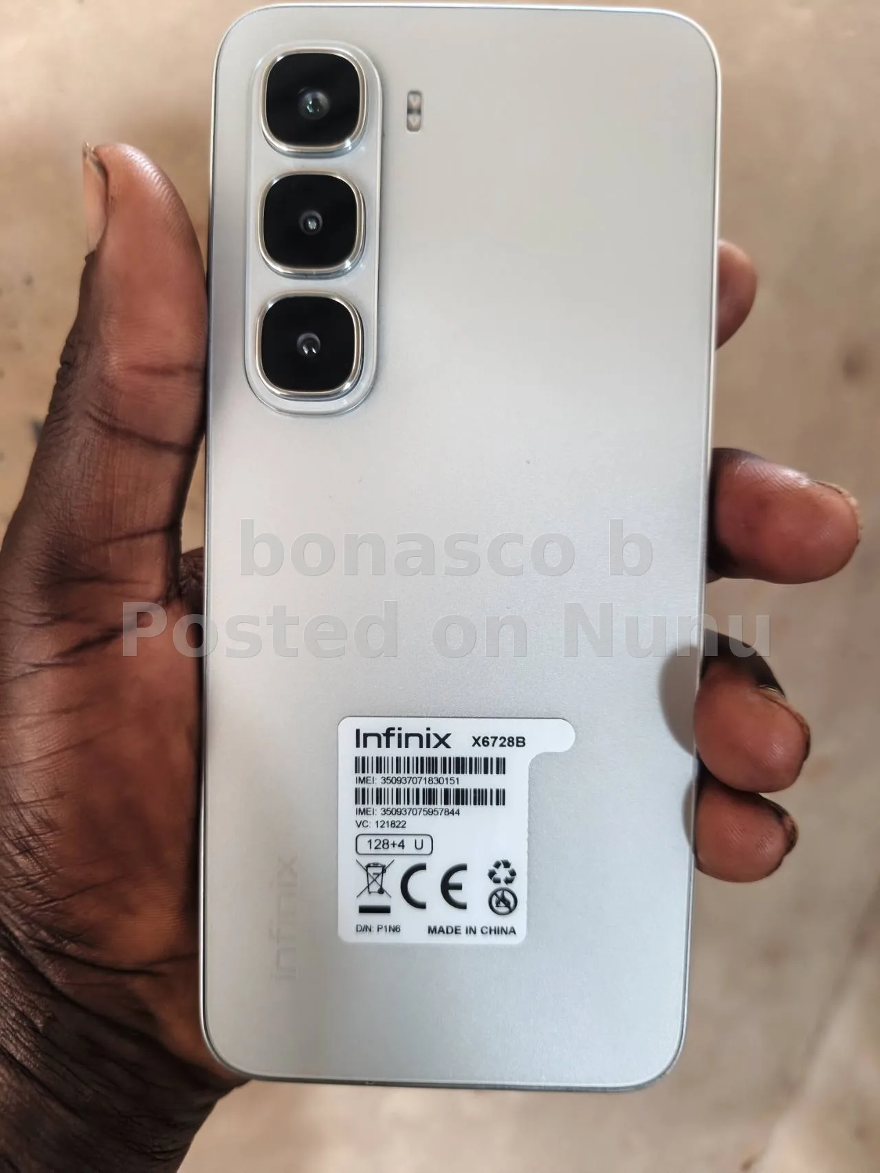infinix hot 60i, 128g and 4ram