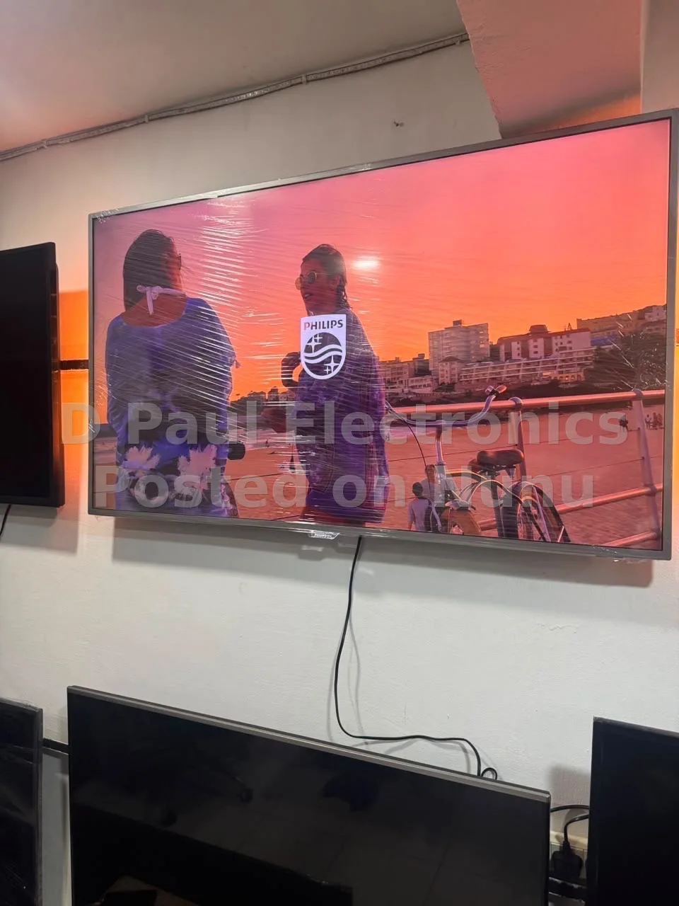 55 inches Philips 4K Qled UHD Smart Android TV📺 _Fu
