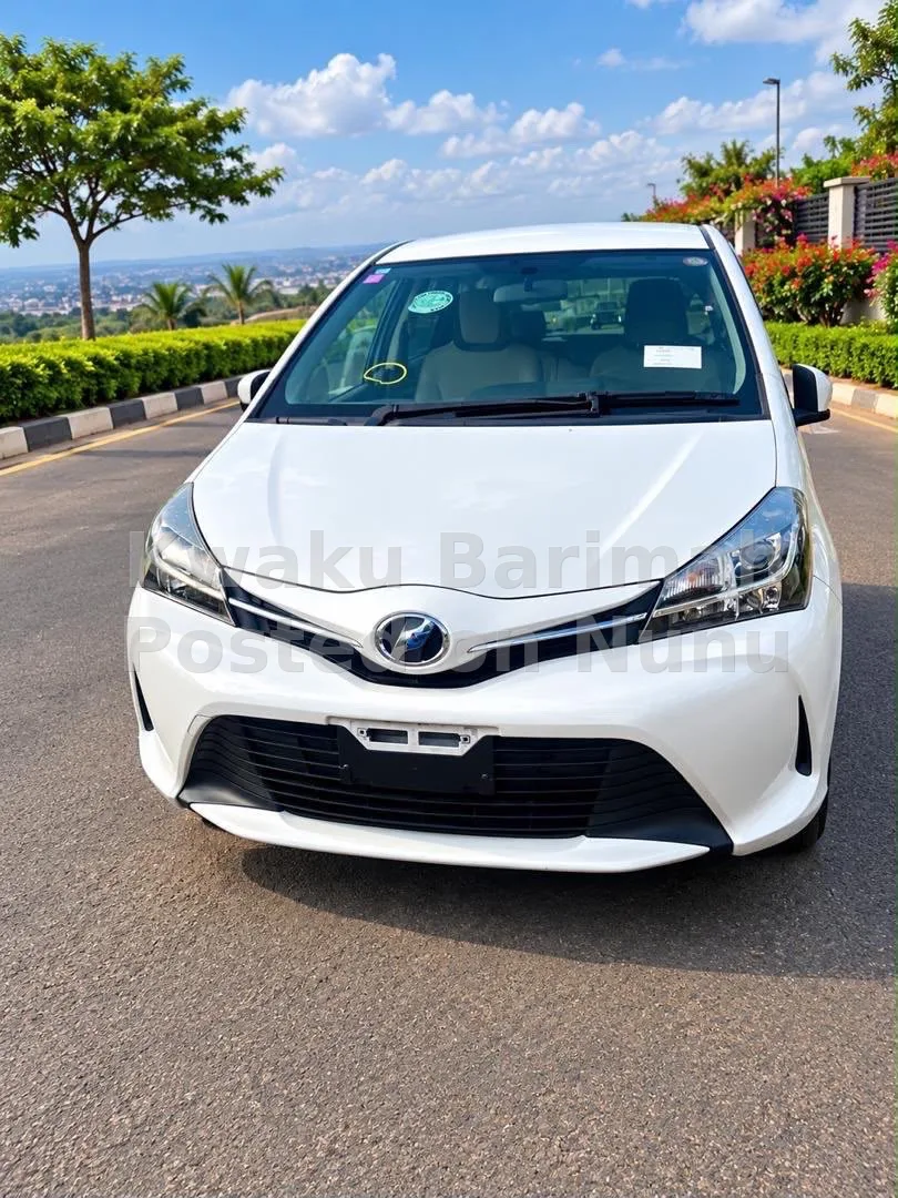 2015 Toyota Vitz Fleshy cleared 1.3L 4-plugPush-start