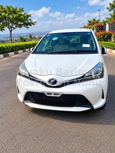 2015 Toyota Vitz Fleshy cleared 1.3L 4-plugPush-start