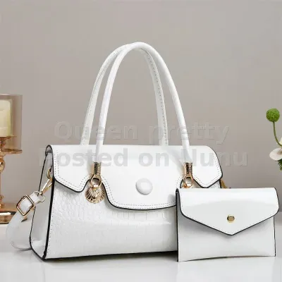 Elegant White Croc-Embossed Handbag Set