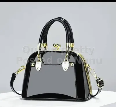 Trendy Chain Shoulder Bag for Women