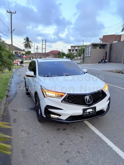 2021 Acura Rdx. red interior. accident free. going for ¢460,000